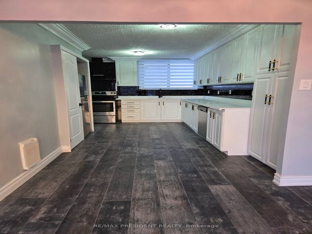 103 - 665 Kennedy Rd