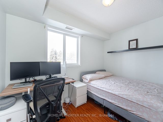 313 - 5225 Finch Ave