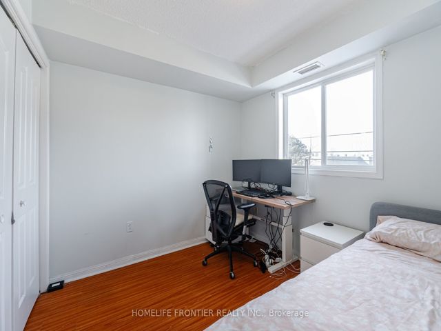 313 - 5225 Finch Ave