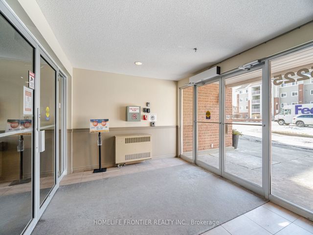 313 - 5225 Finch Ave