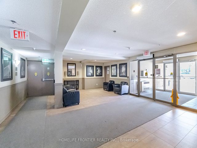 313 - 5225 Finch Ave