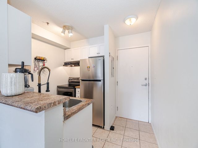 313 - 5225 Finch Ave