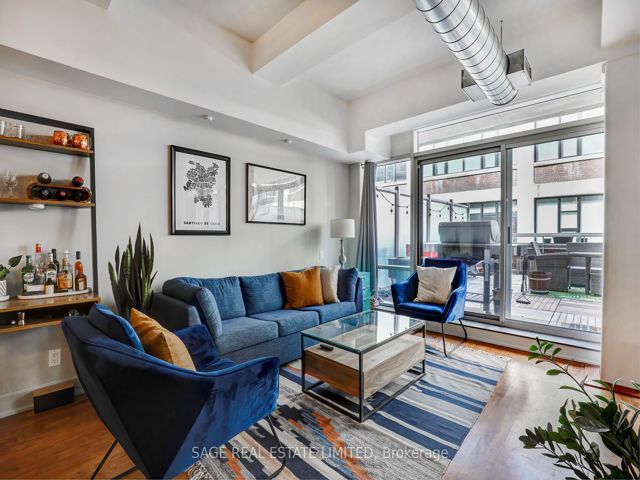 509 - 233 Carlaw Ave