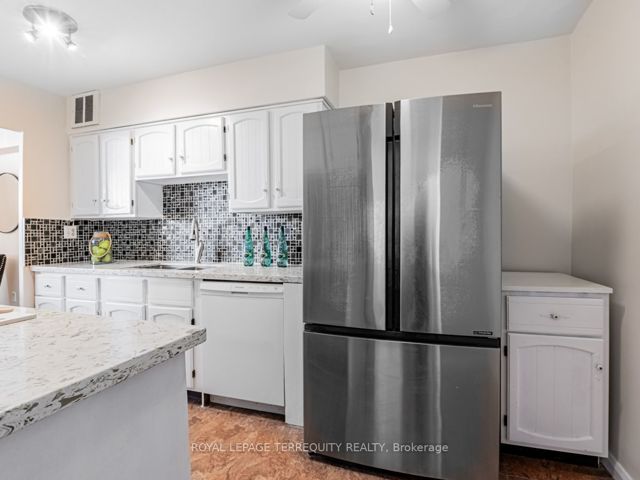 503 - 3420 Eglinton Ave E