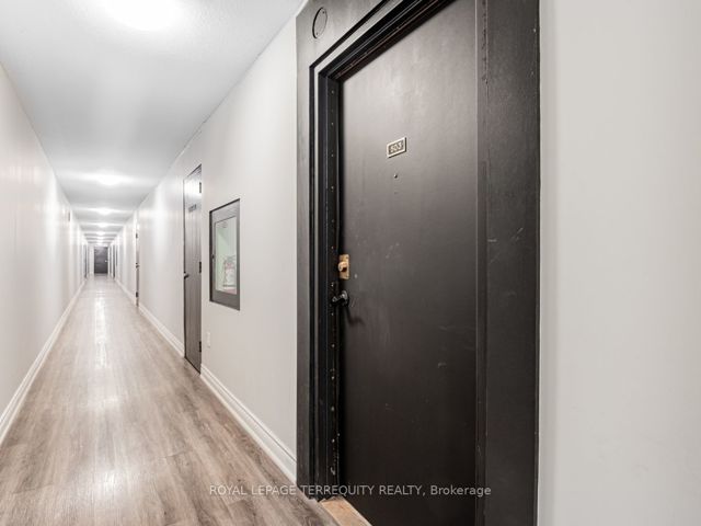 503 - 3420 Eglinton Ave E