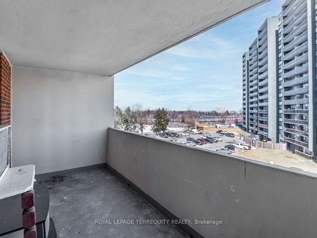 503 - 3420 Eglinton Ave E