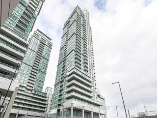 1608 - 70 Town Centre Crt