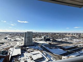 3908 - 125 Village Green Sq