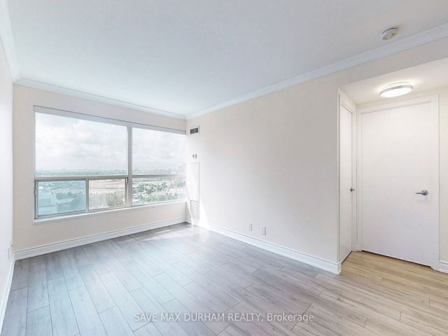 1708 - 38 Lee Center Dr