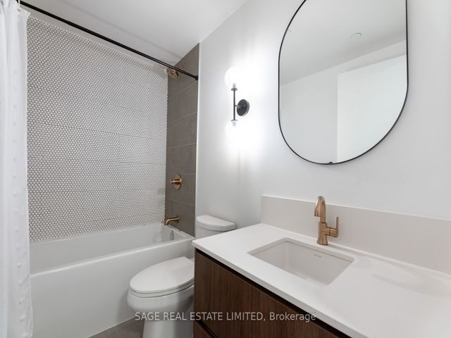 407 - 1285 Queen St E