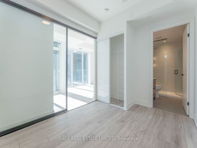 407 - 1285 Queen St E
