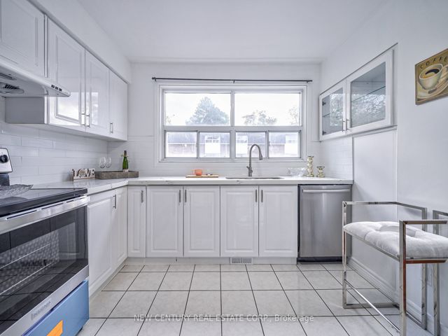 63 - 92 Trailridge Cres