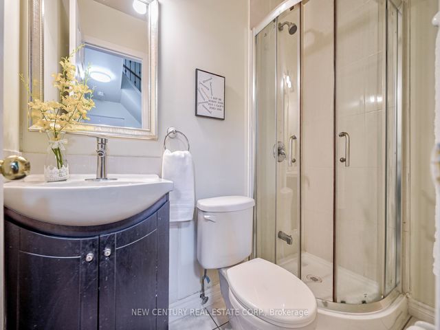 63 - 92 Trailridge Cres