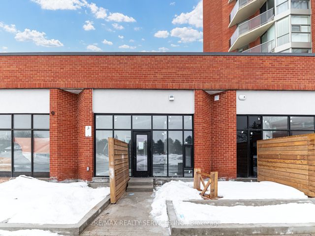 #10 - 30 Dean Park Rd
