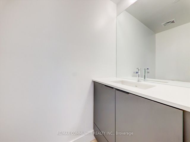 619 - 1350 Ellesmere Rd
