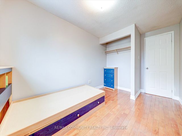 57 - 401 Sewells Rd