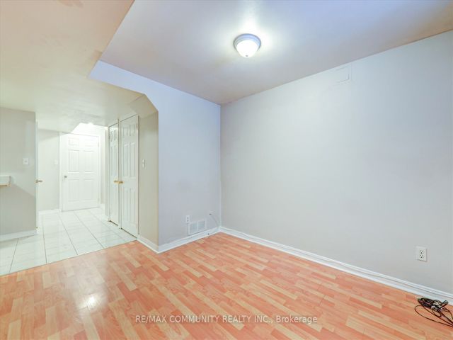 57 - 401 Sewells Rd
