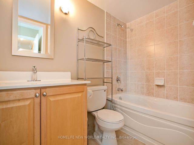 2720 - 238 Bonis Ave