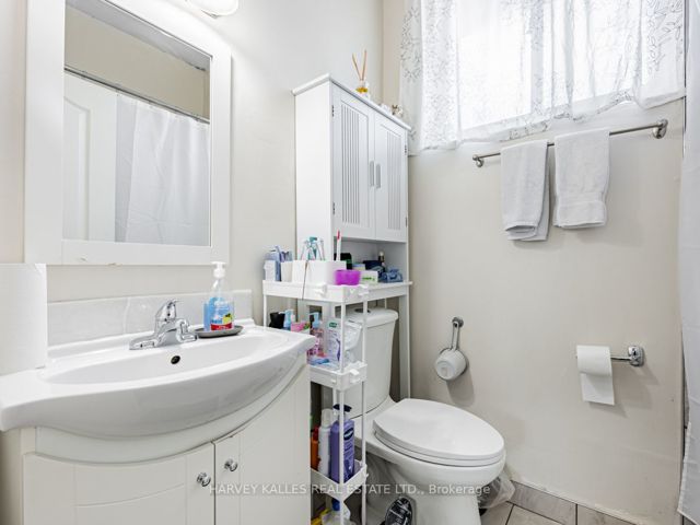 278 - 55 Collinsgrove Rd