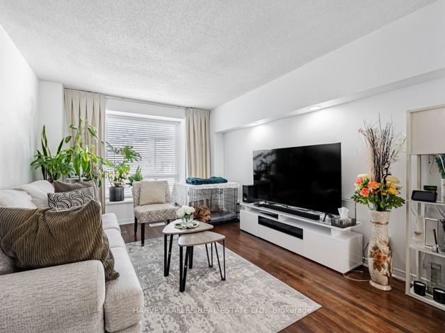 278 - 55 Collinsgrove Rd