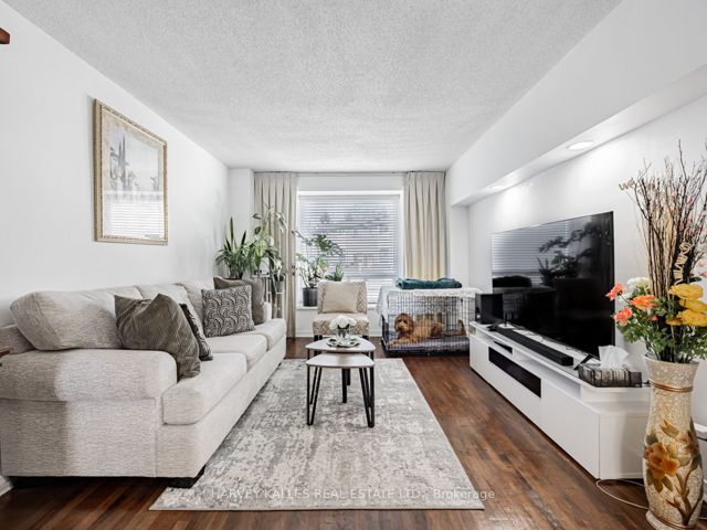 278 - 55 Collinsgrove Rd