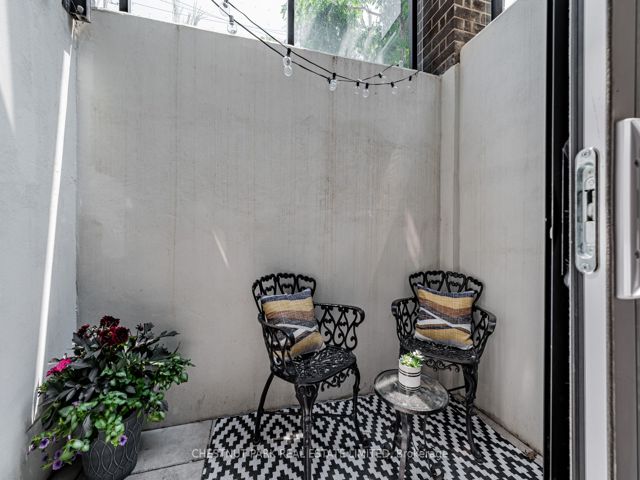 TH104 - 2301 Danforth Ave