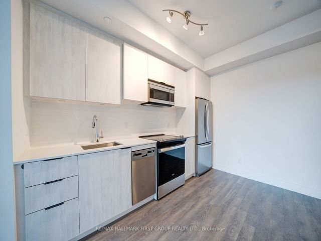 301 - 1350 Ellesmere Rd