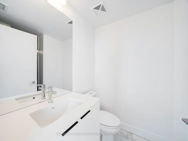 301 - 1350 Ellesmere Rd