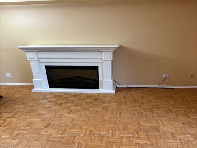 5-213 - 50 Old Kingston Rd
