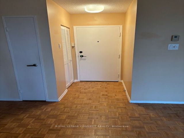 5-213 - 50 Old Kingston Rd