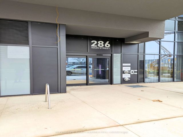1705 - 286 Main St