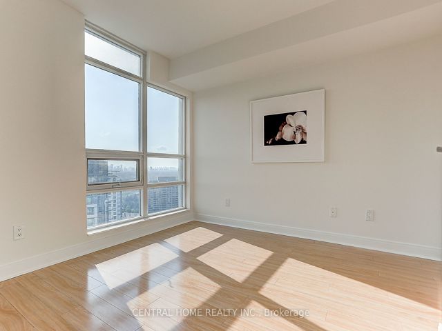 2721 - 238 Bonis Ave