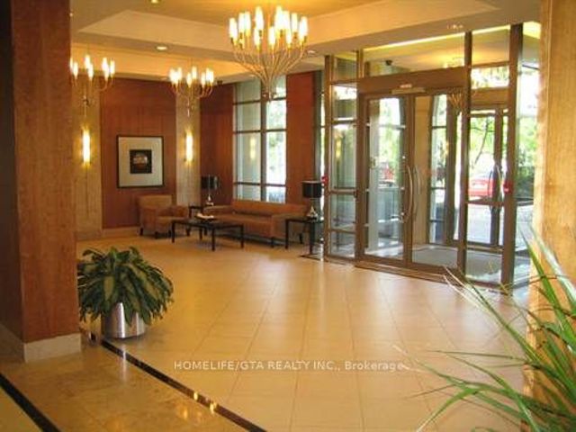 PH26 - 238 Bonis Ave