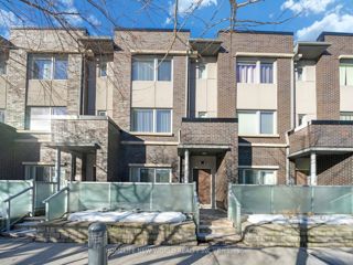 14 - 310 Village Green Sq