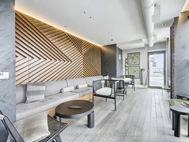 101 - 1331 Queen St E