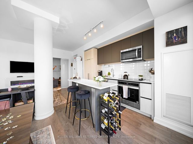 532 - 150 Logan Ave