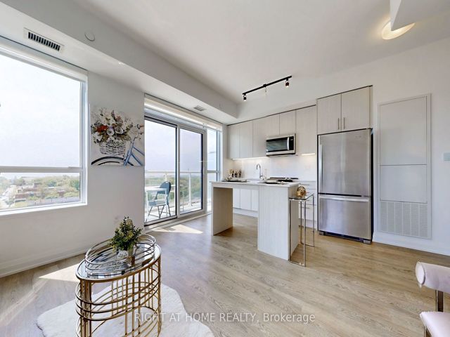 1012 - 286 Main St