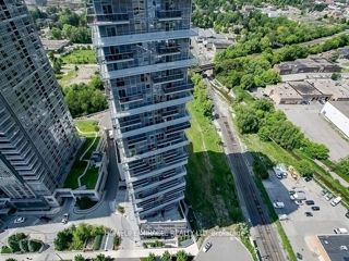 Ph20 - 181 Village Green Sq