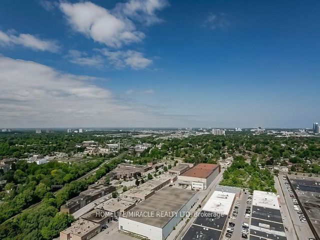 Ph20 - 181 Village Green Sq