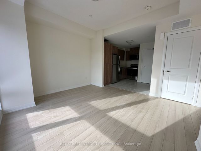 15 - 155 Tapscott Rd