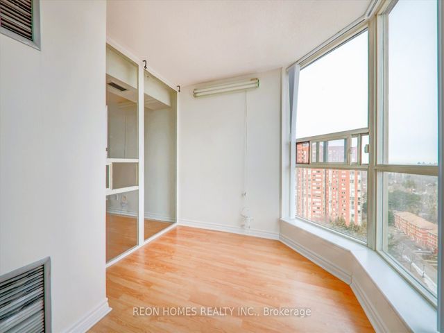 1610 - 2466 Eglinton Ave E