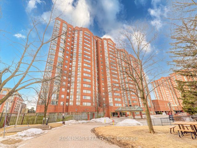1610 - 2466 Eglinton Ave E