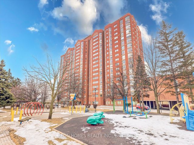 1610 - 2466 Eglinton Ave E