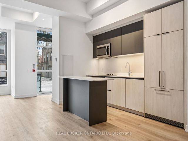 TH131 - 150 Logan Ave