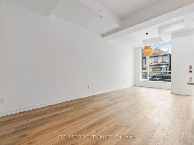 TH131 - 150 Logan Ave