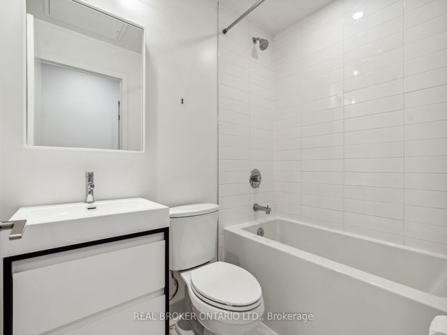 TH131 - 150 Logan Ave