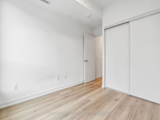 TH131 - 150 Logan Ave