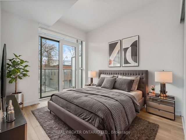 TH131 - 150 Logan Ave