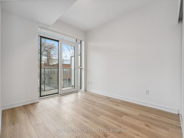 TH131 - 150 Logan Ave
