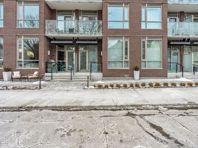 TH131 - 150 Logan Ave